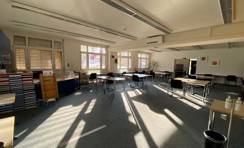 瑞士包食宿酒店管理學校 在校生親述真實校園生活與環(huán)境